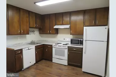 1602 W Bancroft Lane, Crofton, MD 21114 - Photo 13