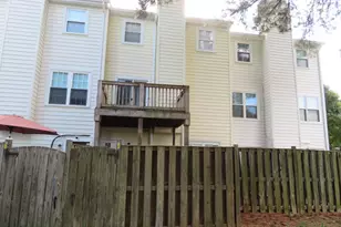 1602 W Bancroft Ln, Crofton, MD 21114 - Photo 3