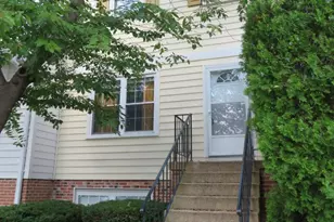 1602 W Bancroft Ln, Crofton, MD 21114 - Photo 1