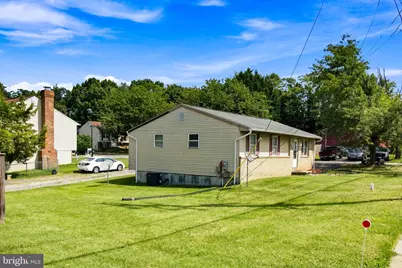 940 Hammonds Lane, Brooklyn, MD 21225 - Photo 3