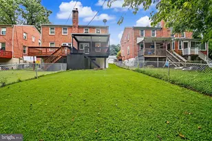 222 8th Ave, Brooklyn Park, MD 21225 - Photo 23