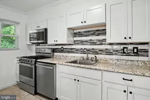 222 8th Ave, Brooklyn Park, MD 21225 - Photo 7