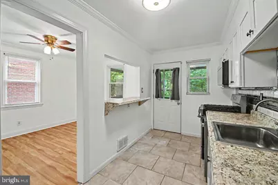 222 8th Avenue, Brooklyn Park, MD 21225 - Photo 9