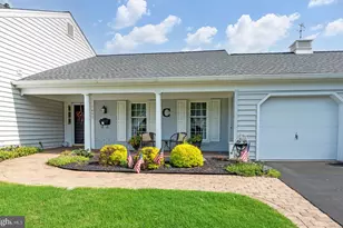 1857 Marlow Pl, Crofton, MD 21114 - Photo 3