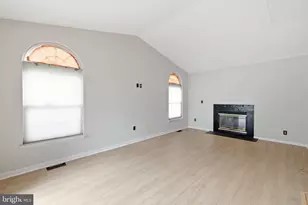 409 Lily Brook Ct, Pasadena, MD 21122 - Photo 15