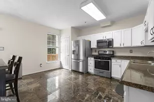 1725 Sea Pine Cir, Severn, MD 21144 - Photo 3