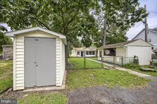 1873 Potomac, Pasadena, MD 21122 - Photo 23