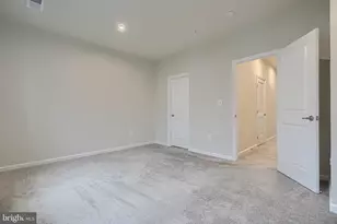 190 Woodgate Cir, Pasadena, MD 21122 - Photo 39