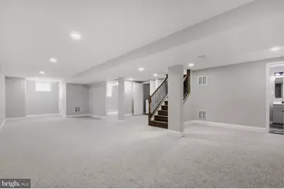 696 W Maple Road, Linthicum Heights, MD 21090 - Photo 21