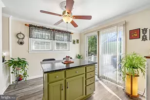 179 9th St, Pasadena, MD 21122 - Photo 21