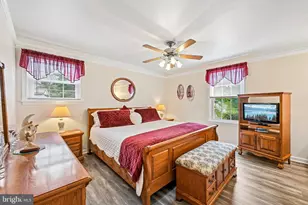 179 9th St, Pasadena, MD 21122 - Photo 27