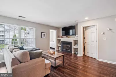 2015 Gov Thomas Bladen Way #203, Annapolis, MD 21401 - Photo 3