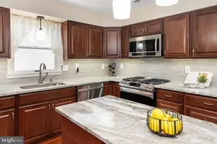 1815 Hyman Ln, Crofton, MD 21114 - Photo 7