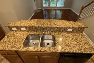 7506 Stoney Run Dr, Hanover, MD 21076 - Photo 5