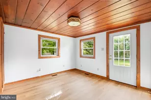 301 Lakeview Ave, Edgewater, MD 21037 - Photo 9