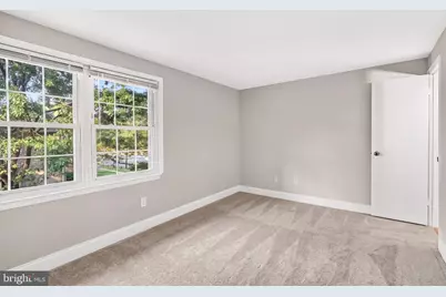 266 Chalet Circle E, Millersville, MD 21108 - Photo 19