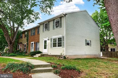 266 Chalet Circle E, Millersville, MD 21108 - Photo 3