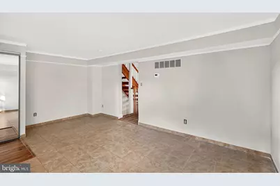 266 Chalet Circle E, Millersville, MD 21108 - Photo 5