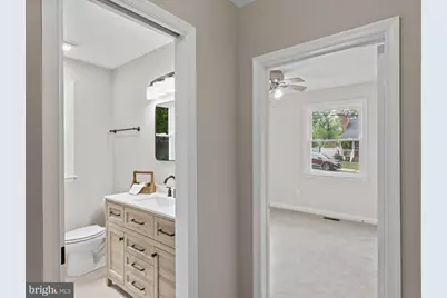 203 Willow Lane, Glen Burnie, MD 21061 - Photo 15