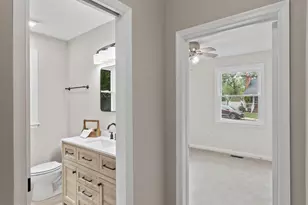 203 Willow Ln, Glen Burnie, MD 21061 - Photo 15
