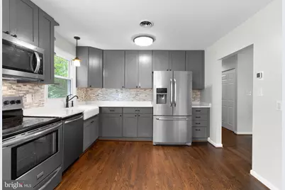 809 Hollywood Boulevard, Crownsville, MD 21032 - Photo 13