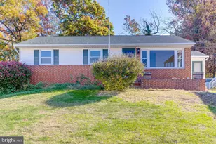 461 Oakton Rd, Odenton, MD 21113 - Photo 1