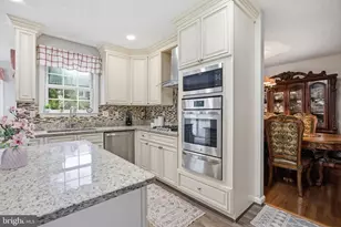 1017 Morgan Station Dr, Severn, MD 21144 - Photo 7