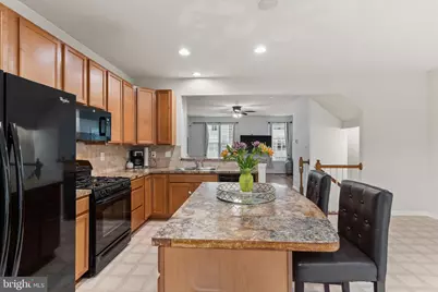 737 Olive Wood, Baltimore, MD 21225 - Photo 15