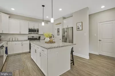 7327 Hargrove Court, Glen Burnie, MD 21060 - Photo 15