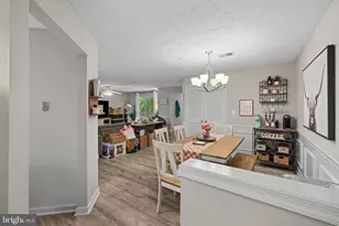 631 Admiral Dr, Annapolis, MD 21401 - Photo 21