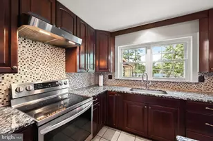 949 Oakdale Cir, Millersville, MD 21108 - Photo 7