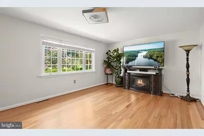 949 Oakdale Circle, Millersville, MD 21108 - Photo 3