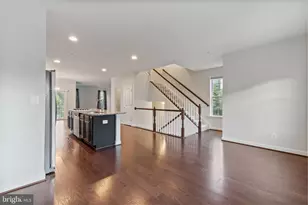 302 Black Sky Ln, Pasadena, MD 21122 - Photo 9