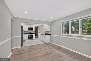 512 St Martins Ln, Severna Park, MD 21146 - Photo 9