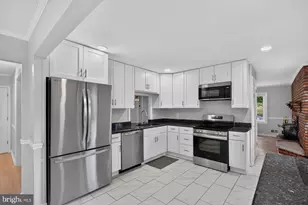 512 St Martins Ln, Severna Park, MD 21146 - Photo 7