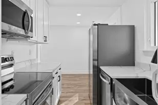 721 Cotter Rd, Glen Burnie, MD 21060 - Photo 9