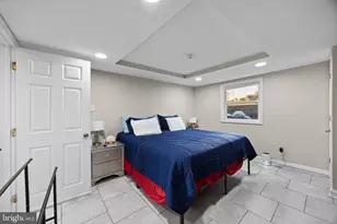 1 St Charles Pl, Glen Burnie, MD 21060 - Photo 25