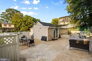 1 St Charles Pl, Glen Burnie, MD 21060 - Photo 33