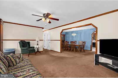 306 Broadway Avenue, Glen Burnie, MD 21061 - Photo 9