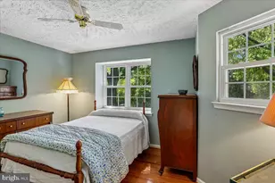 701 Monmouth Ave, Severna Park, MD 21146 - Photo 29