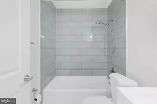 214 Beach Rd, Pasadena, MD 21122 - Photo 15