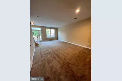 8646 Willow Leaf Lane, Odenton, MD 21113 - Photo 3