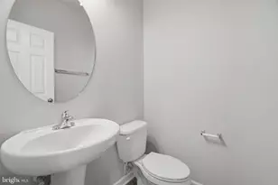 7503 Resch Loop, Glen Burnie, MD 21061 - Photo 27