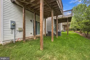 7503 Resch Loop, Glen Burnie, MD 21061 - Photo 29