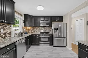 1013 Pinetop Dr, Glen Burnie, MD 21061 - Photo 7