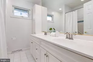 242 Cross Creek Dr, Glen Burnie, MD 21061 - Photo 21