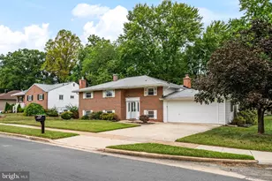 242 Cross Creek Dr, Glen Burnie, MD 21061 - Photo 5