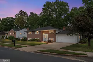242 Cross Creek Dr, Glen Burnie, MD 21061 - Photo 1