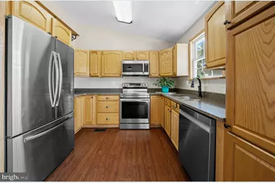 1043 6th Street, Glen Burnie, MD 21060 - Photo 9