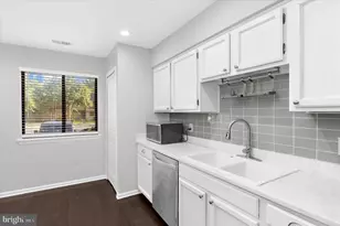 17 Tiburon Ct, Annapolis, MD 21403 - Photo 3